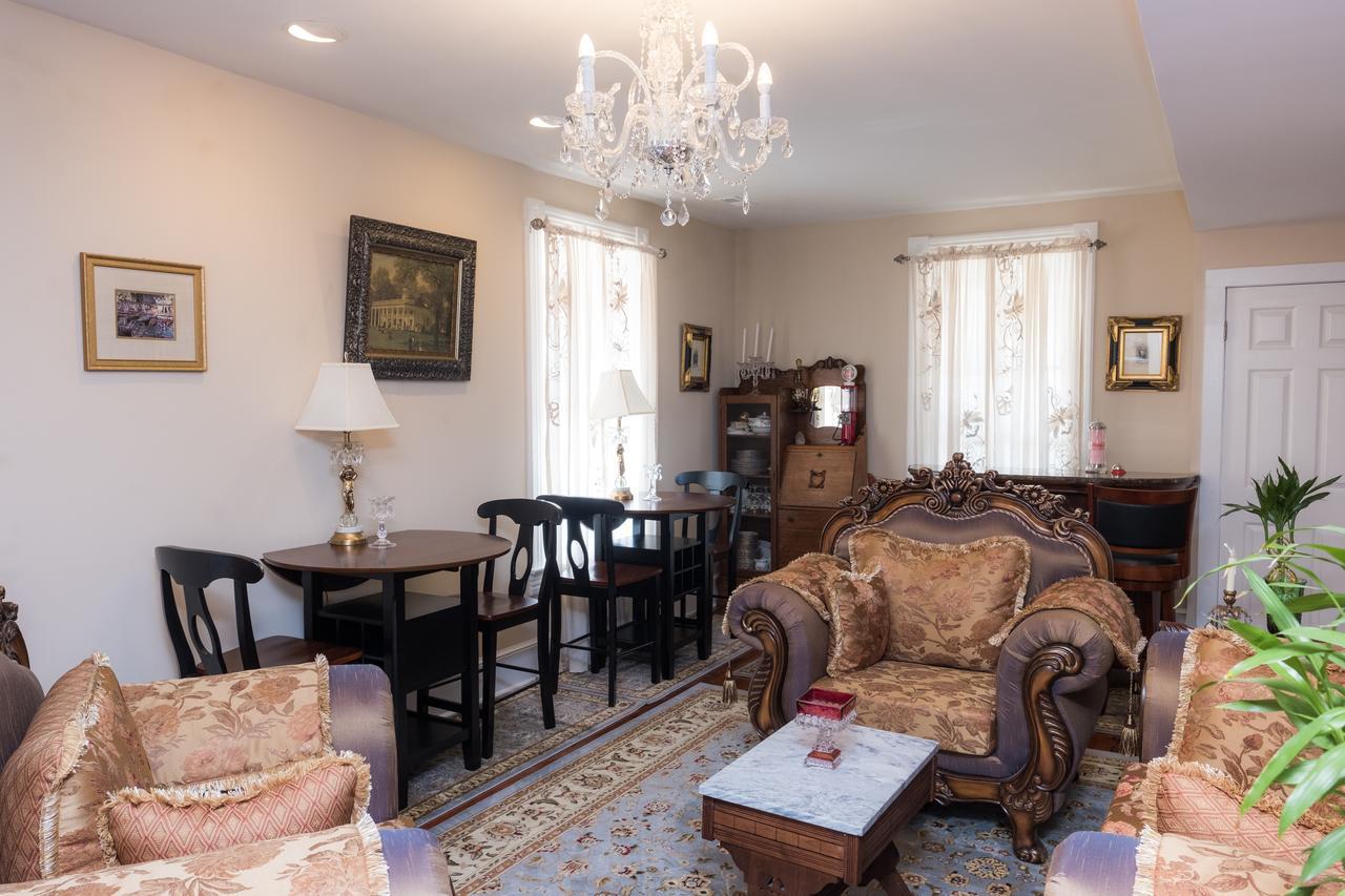 Dennison Street Inn, B & B Colonial Beach Esterno foto