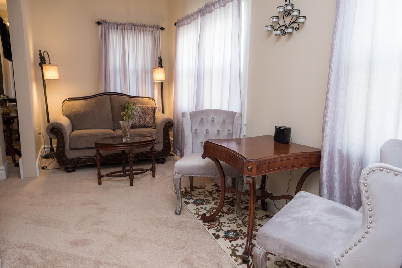Dennison Street Inn, B & B Colonial Beach Esterno foto